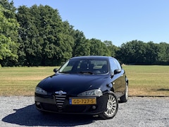 Alfa Romeo 147 - 1.6 T.Spark Progression *AIRCO