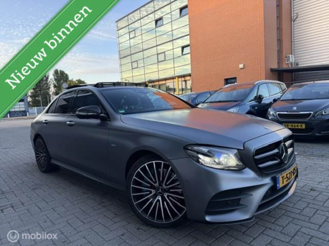 Mercedes-Benz E-klasse - 350 e AMG Carbon Pack FULL - AutoWereld.nl