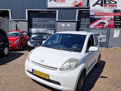 Daihatsu Sirion 2 - 1.0-12V Premium AIRCO APK JULI 2027