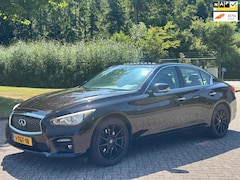 Infiniti Q50 - 2.2d Sport/AUTOMAAT/AIRCO/ELEK STOELEN/KEYLESS/SCHUIFDAK/LEDER/NAVI/PARKEERSENS VOOR-ACHTE
