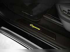 Porsche Cayenne - 3.0 E-Hybrid / Platinum / Spordesign / PASM / Luchtvering / Sportstoelen+ / Trekhaak / Dlr