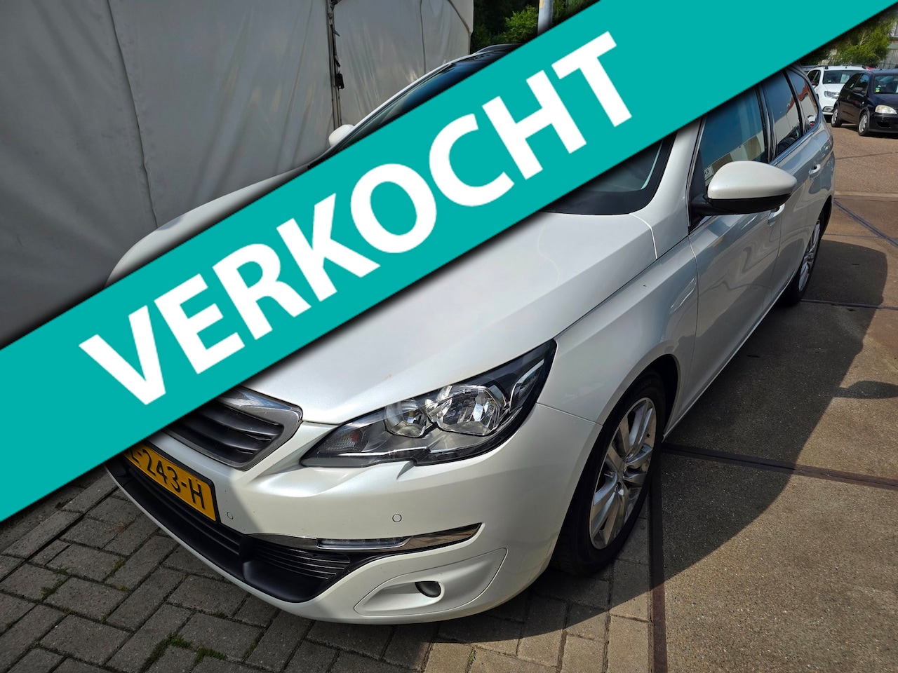 Peugeot 308 SW - 1.6 BlueHDI Blue Lease Executive Pack Airco Panodak - AutoWereld.nl