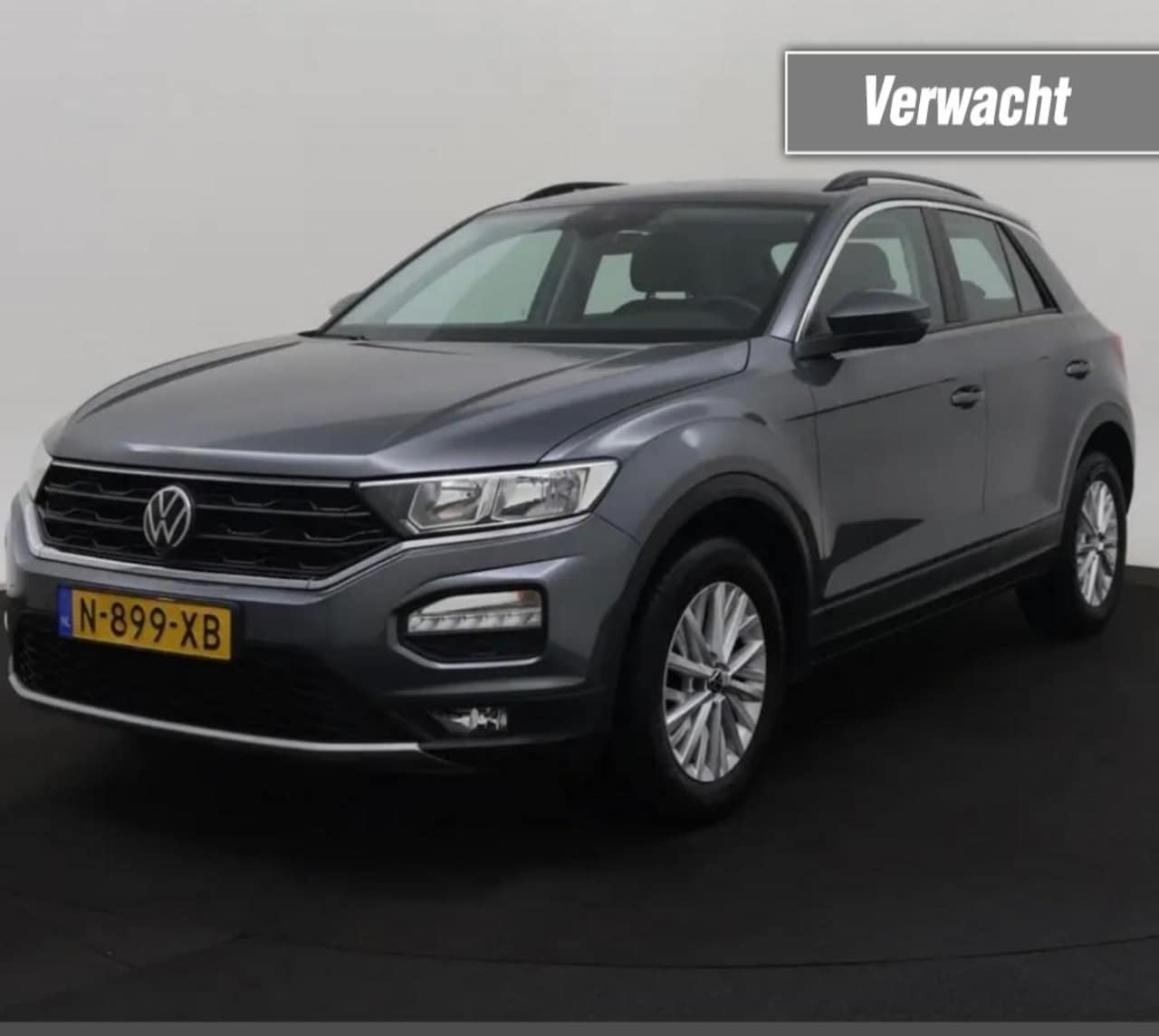 Volkswagen T-Roc - 1.0 TSI STYLE apple car play,pdc,licht metaal,adaptive cruise. - AutoWereld.nl