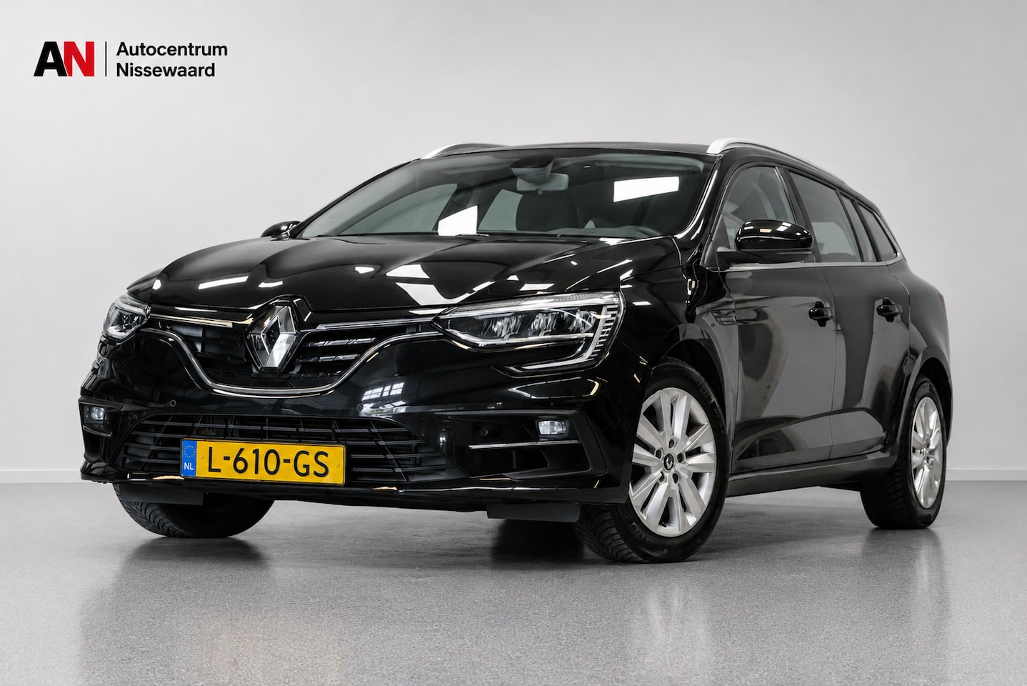 Renault Mégane Estate - 1.3 TCe Business Zen|AUT|Carplay|Trekhaak| - AutoWereld.nl