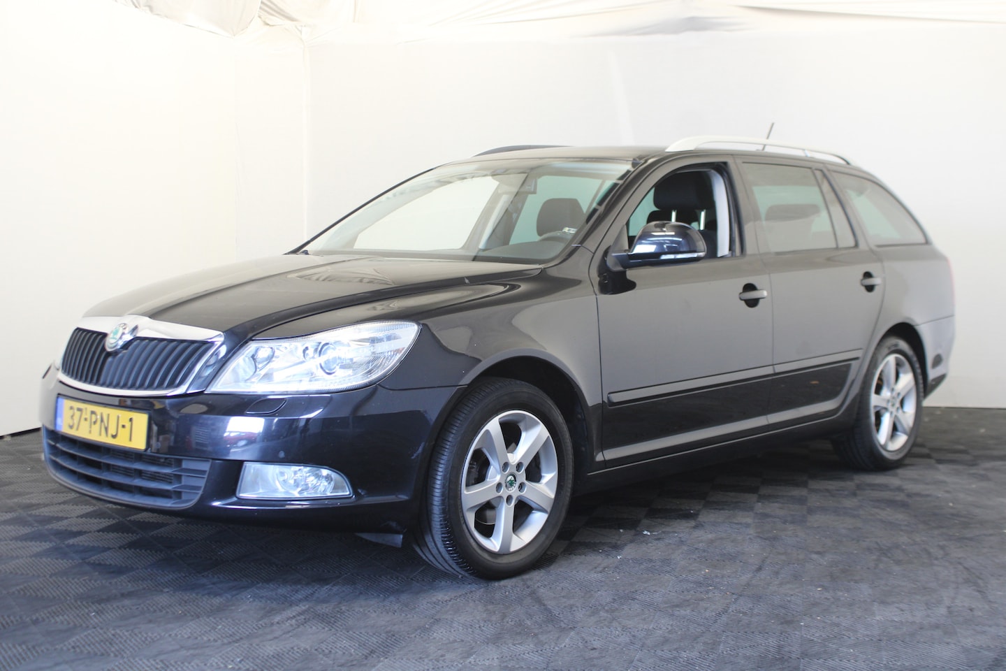 Skoda Octavia Combi - 1.2 TSI Elegance Business Line 1.2 TSI Elegance Business Line - AutoWereld.nl