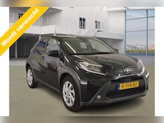 Toyota Aygo X - 1.0 VVT-i S-CVT First AUT 1e Eig, NL auto Camera Carplay VERWACHT