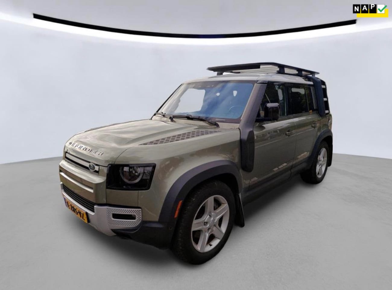 Land Rover Defender 110 - 2.0 P400e 110 X-Dynamic SE | Orig. NL | Trekhaak | Off-Road pakket | - AutoWereld.nl