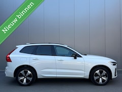 Volvo XC60 - 2.0 T6 Plug-in hybrid AWD Plus Dark Panorama|H/K Audio|Keyless