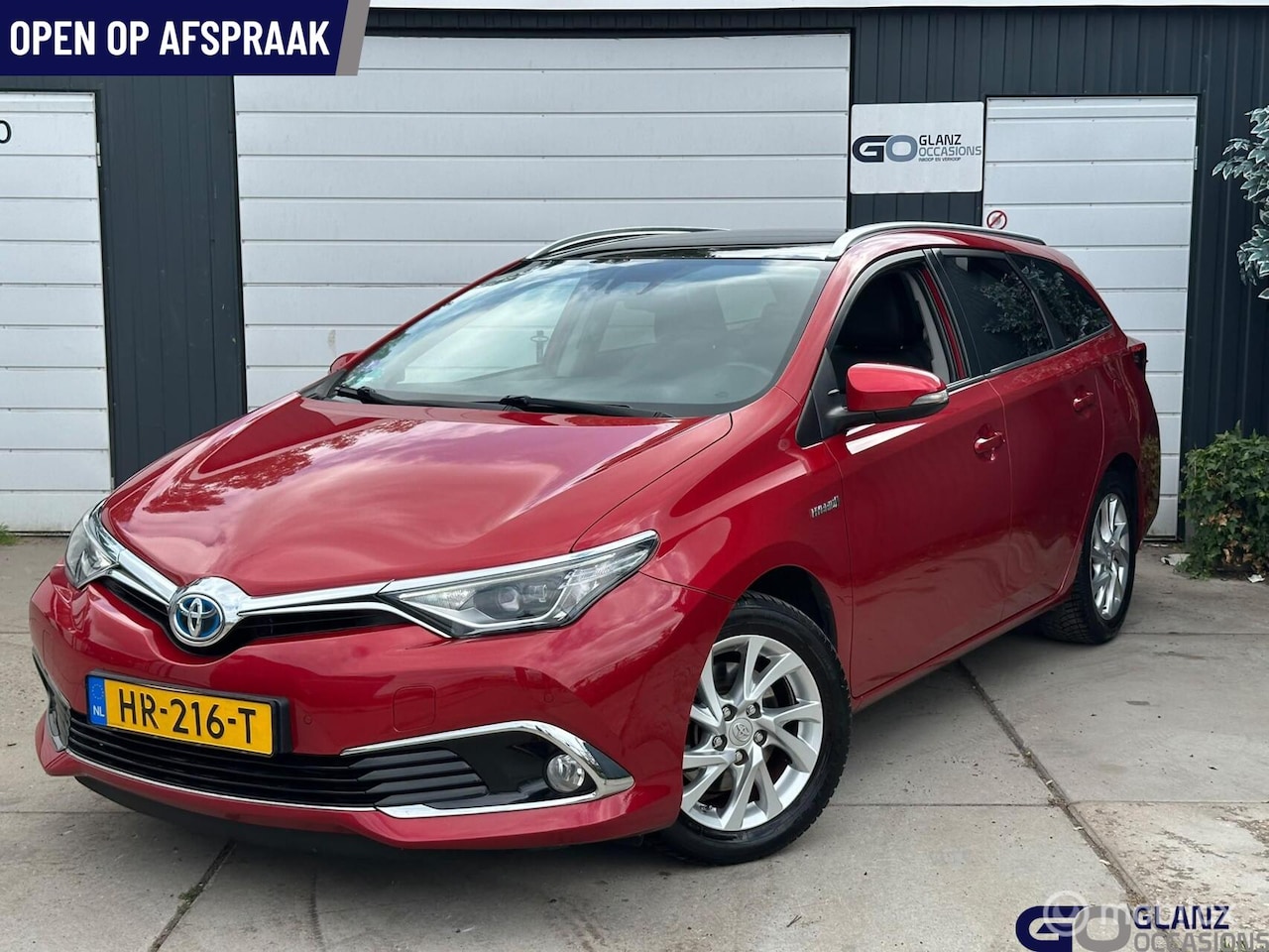 Toyota Auris - 1.8 Hybrid Lease Pro 1.8 Hybrid Lease Pro - AutoWereld.nl
