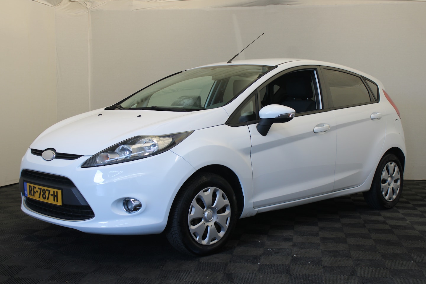 Ford Fiesta - 1.25 Limited 1.25 Limited - AutoWereld.nl