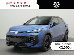 Volkswagen T-Roc - R-Line First Edition 1.5 eTSI 150 PK SUV | Panorama Dak | Trekhaak | Assistance Pakket | E