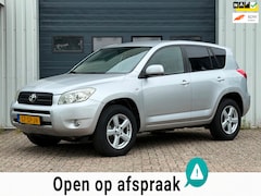 Toyota RAV4 - 2.0 VVTi Linea Sol 4x4 2e EIG / CLIMA / CRUISE