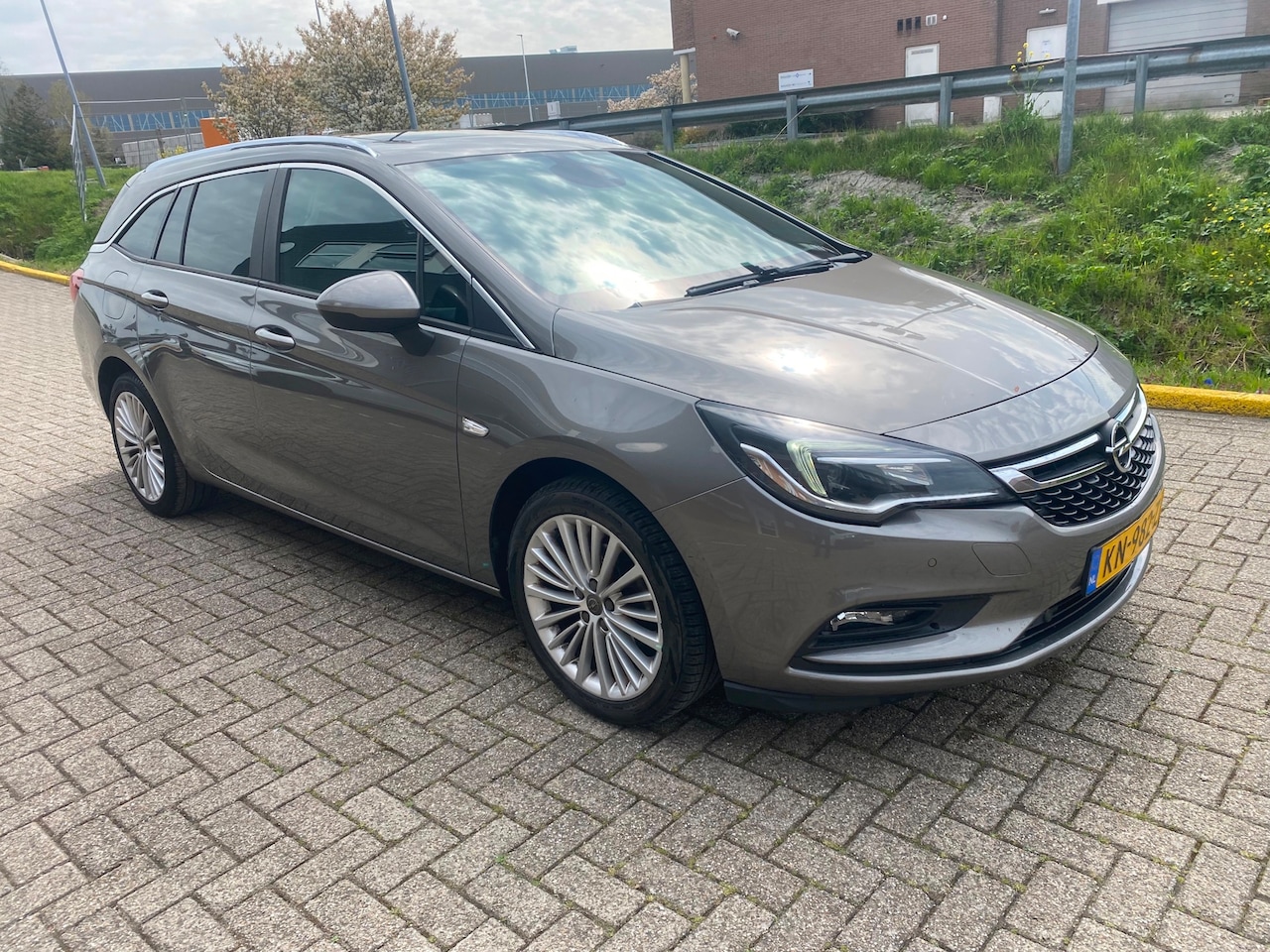Opel Astra Sports Tourer - 1.0 Business+ 1.0 Business+ - AutoWereld.nl