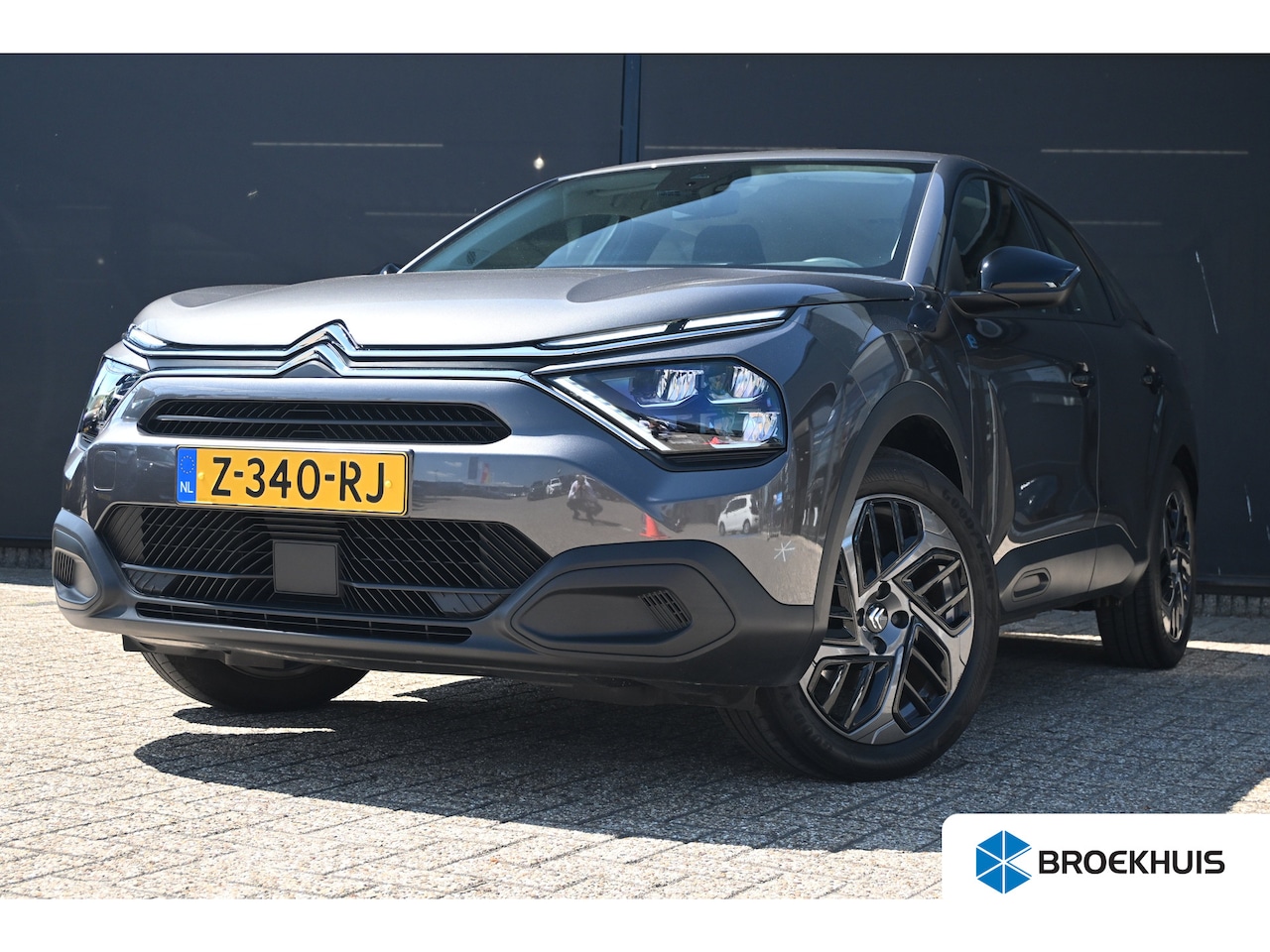 Citroën Ë-C4 - You 50 kWh 3 Fase 97%SOH! | Navigatie by App | Achteruitrijcamera | Cruise Control | Clima - AutoWereld.nl