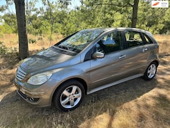 Mercedes-Benz B-klasse - Mercedes 170 apk t/m 31-08-2026