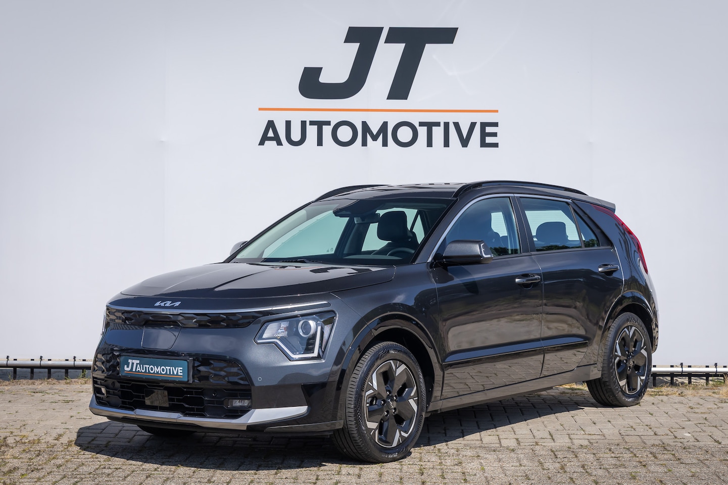 Kia Niro - DynamicLine 64.8 kWh nlauto soh99% adaptive cruise | half ledere bekleding | klimaat contr - AutoWereld.nl