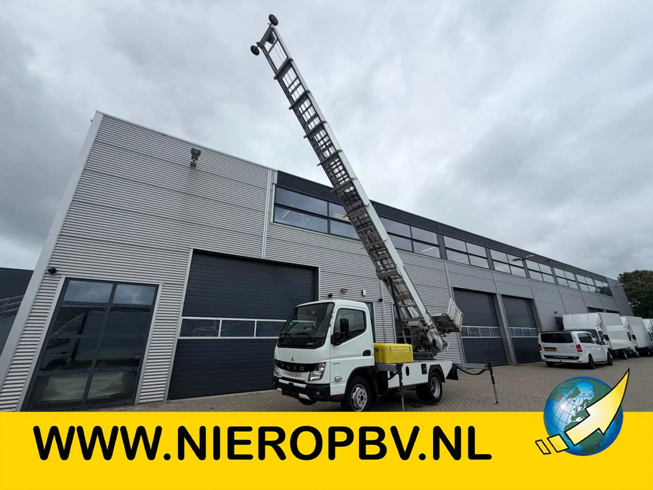 Fuso Canter - 3S15 Verhuis/Ladder 30M Böcker Lift 18000KM EURO 6 BPM VRIJ - AutoWereld.nl