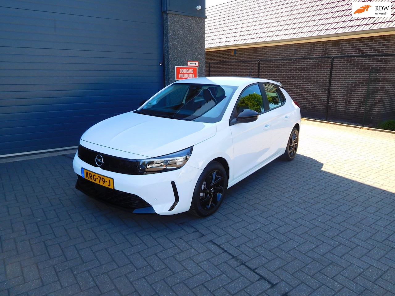 Opel Corsa - 1.2 GS 1.2 GS - AutoWereld.nl