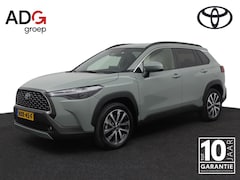 Toyota Corolla Cross - Hybrid 200 Style | Leder - stof bekleding | Trekhaak | Stoelverwarming | Parkeer sensoren
