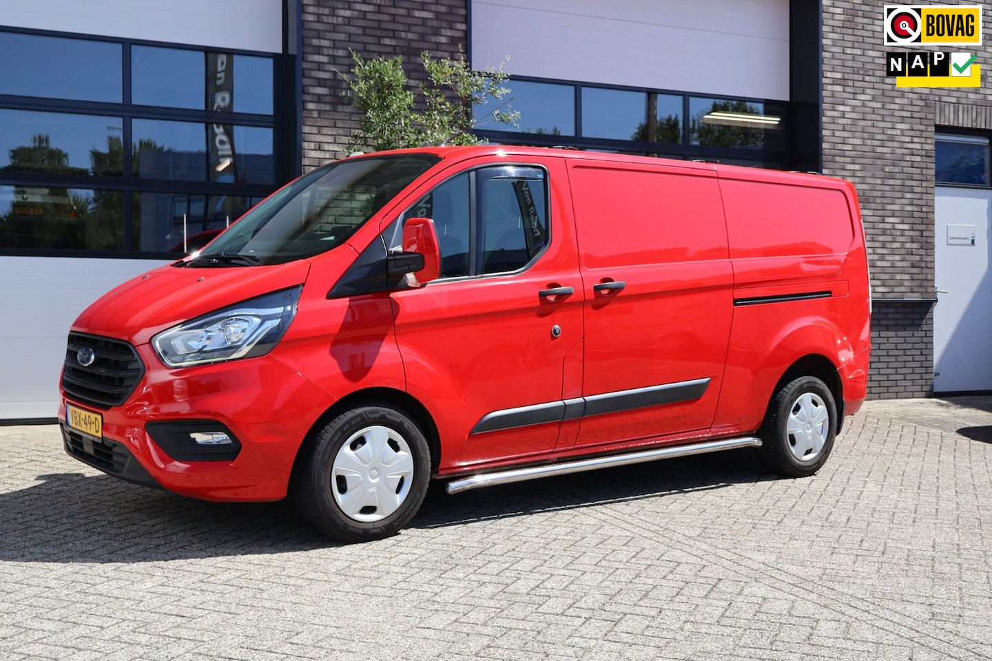 Ford Transit Custom - 340 2.0TDCI 130Pk L2H1 Trend # Dubbele Schuifdeur! # 4-Seiz. banden! # 100% Onderhouden (n - AutoWereld.nl