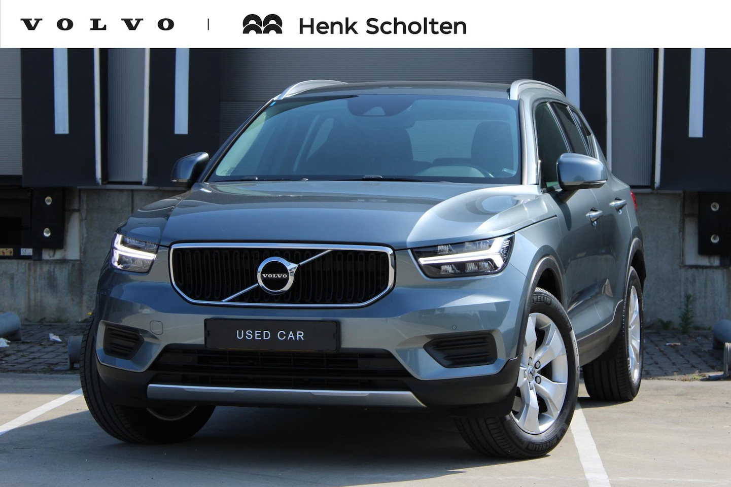 Volvo XC40 - T4 Momentum | Stoelverwarming | Keyless Entree | Parkeercamera | Parkeersensoren voor + ac - AutoWereld.nl