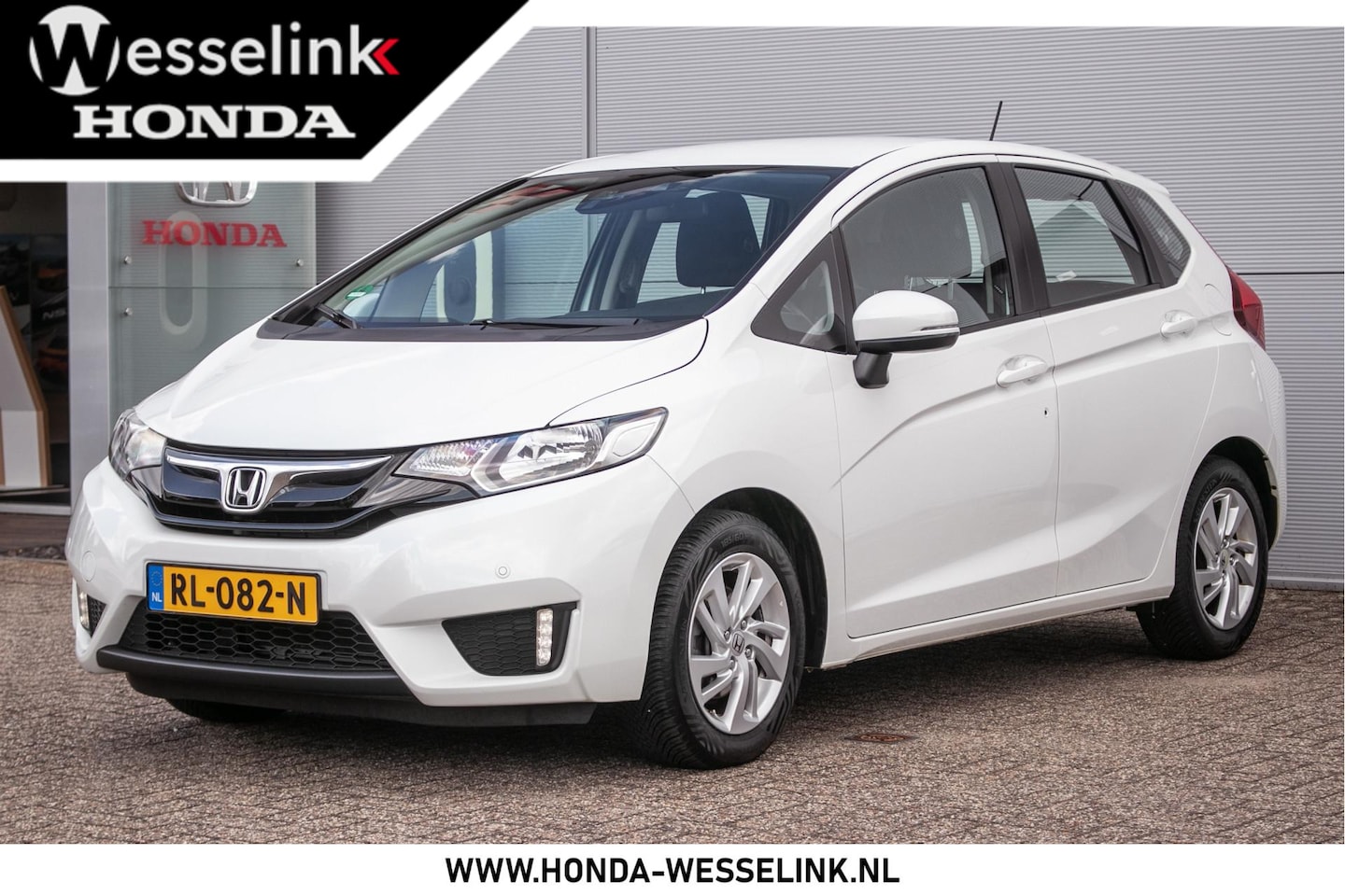 Honda Jazz - 1.3 i-VTEC Comfort - All-seasons | Airco | Stoelverw. | PDC V+A - AutoWereld.nl