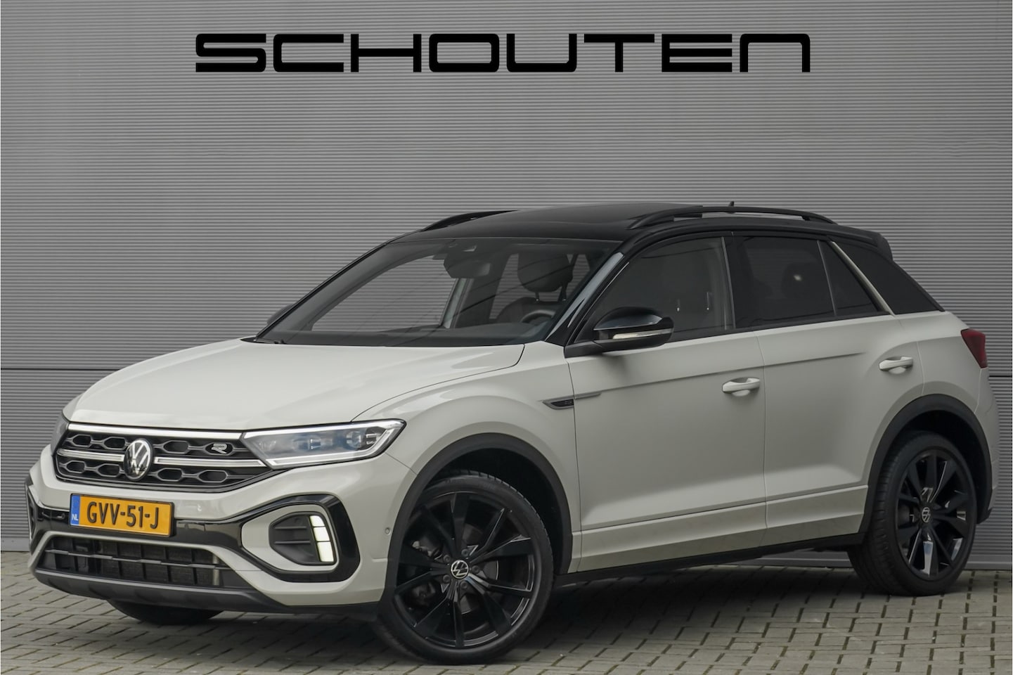 Volkswagen T-Roc - 1.5 TSI R-Line Pano LED+ Beats Trekhaak ACC 19" - AutoWereld.nl