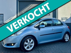 Toyota Auris - 1.6-16V AUTOMAAT Luna I AIRCO I ZUINIG I NL AUTO