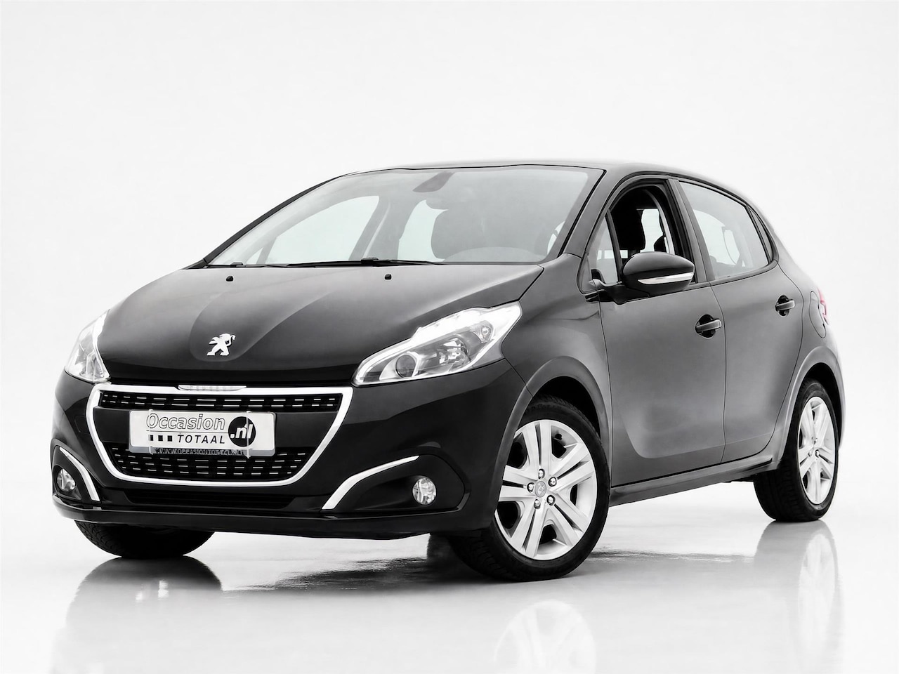 Peugeot 208 - 1.2 PureTech Signature | Carplay | Navi | Cruise - AutoWereld.nl