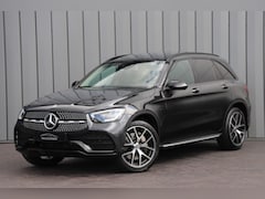 Mercedes-Benz GLC-klasse - 300e AMG 4-Matic | 320PK | Luchtvering | Head-up | Burmester | Keyless-go | Sfeerverlichti