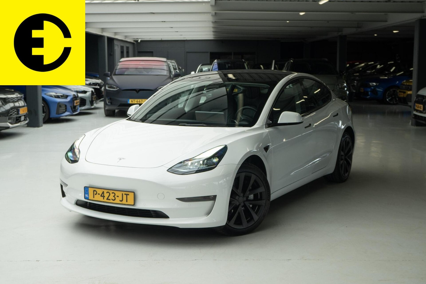 Tesla Model 3 - Long Range AWD 75 kWh | Stoelverwarming | Pano dak | Incl.BTW - AutoWereld.nl