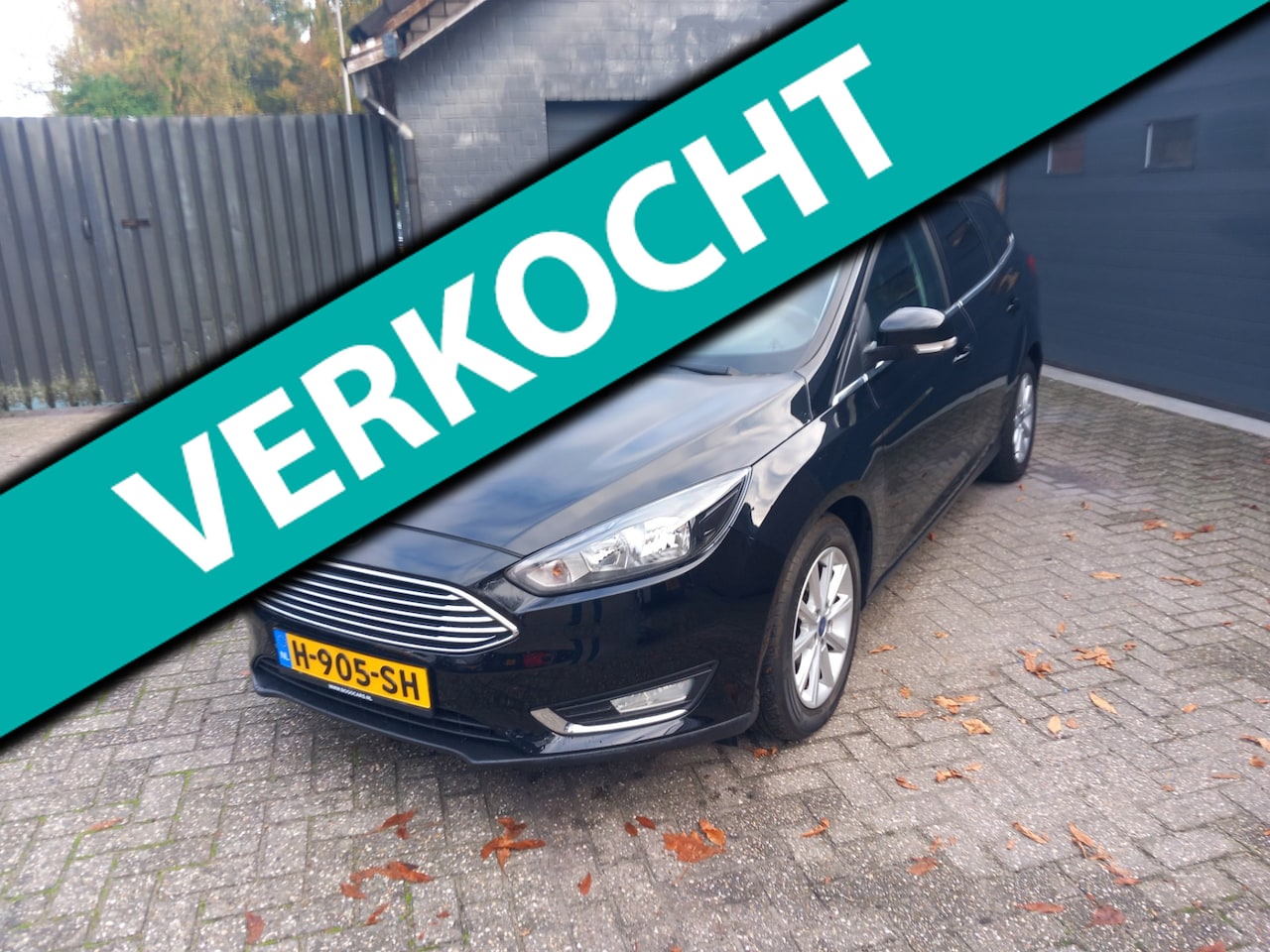 Ford Focus Wagon - 1.5 Titanium Edition.150 pk,Cruise control,Navigatie,Climate control,Stoel+struur+voorruit - AutoWereld.nl