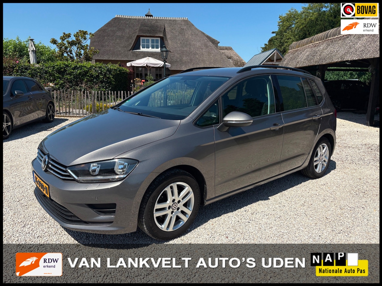 Volkswagen Golf Sportsvan - 1.2 TSI Comfortline Navigatie, Stoelverw, Trekhaak - AutoWereld.nl