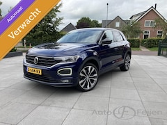 Volkswagen T-Roc - 1.5 TSI DSG R-LINE UNITED , AFN HAAK , VIRTUAL COCKPIT , 19 INCH ,