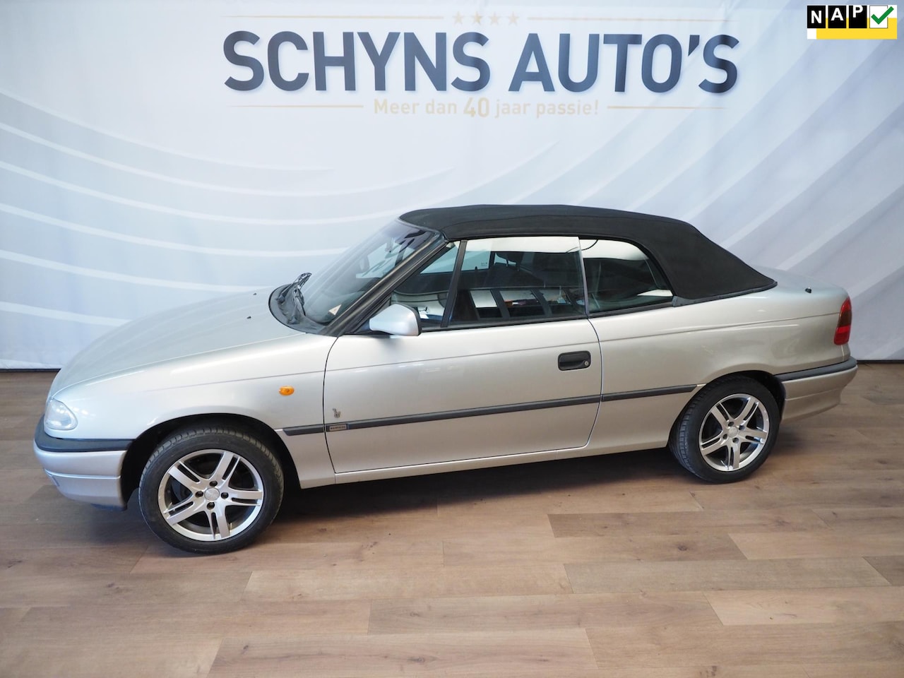 Opel Astra Cabriolet - 1.6i Electrisch dak - AutoWereld.nl