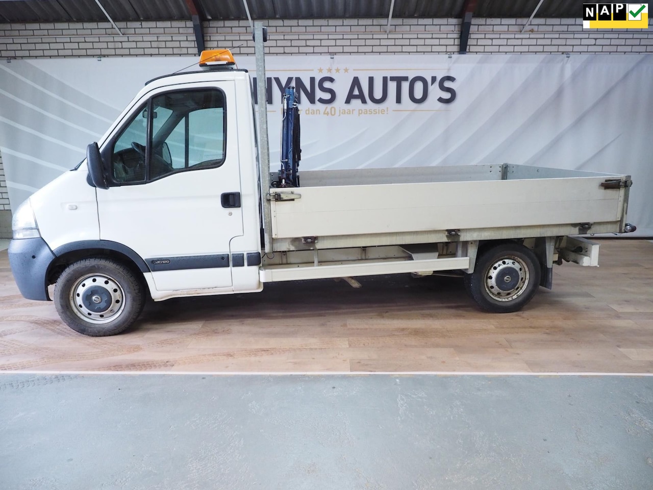 Nissan Interstar - 2.5dCi pick-up met kraan - AutoWereld.nl