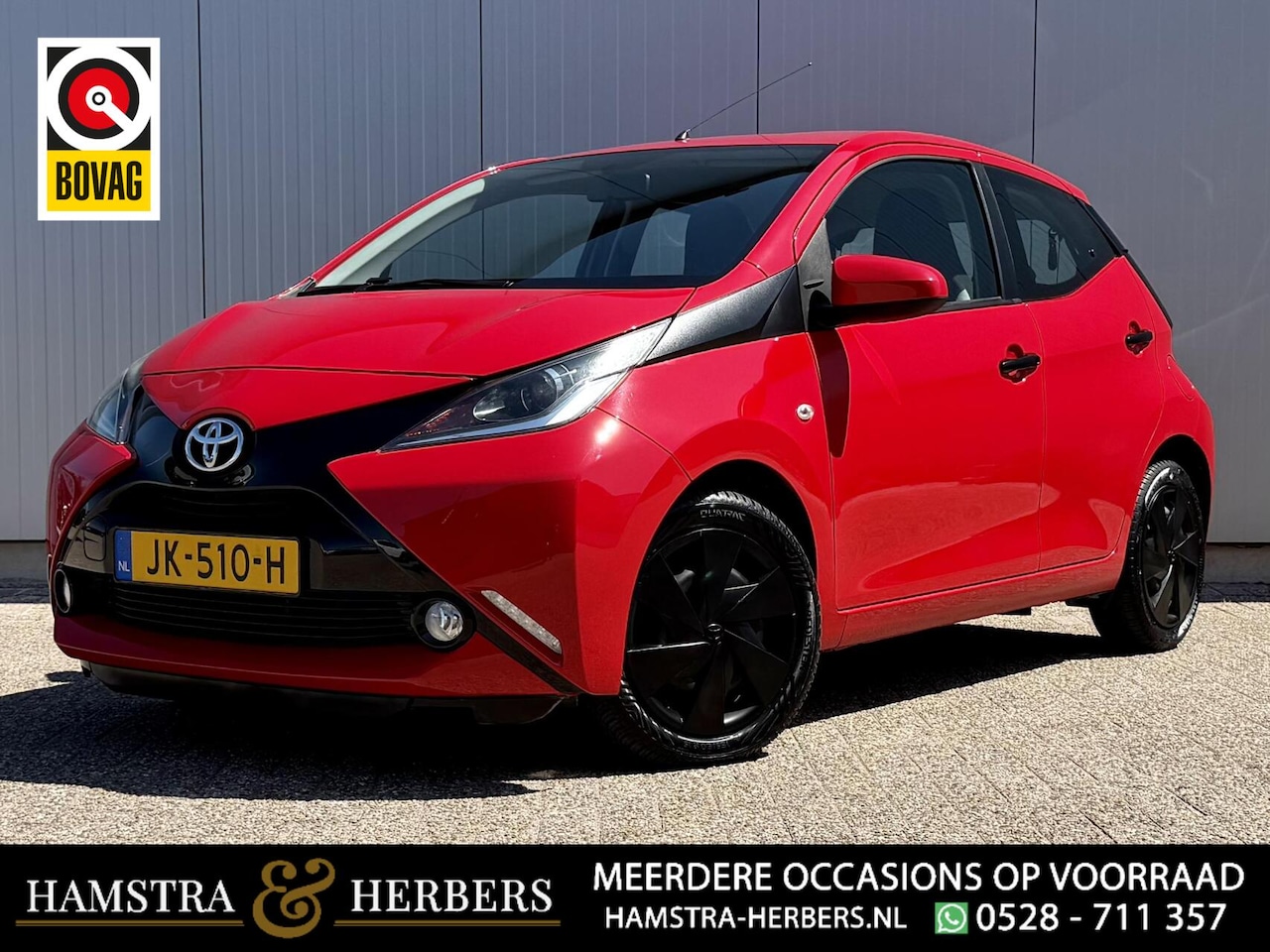 Toyota Aygo - 1.0 VVT-i x-play AUTOMAAT rood - AutoWereld.nl