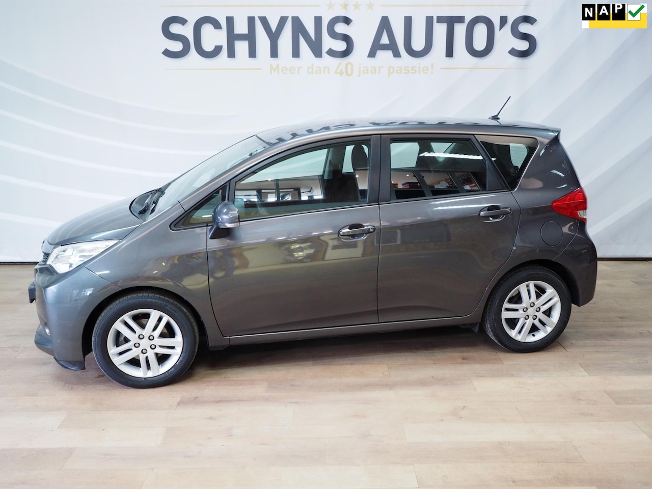 Subaru Trezia - 1.3 Luxury 6-bak Toyota verso idem Afneembare trekhaak - AutoWereld.nl