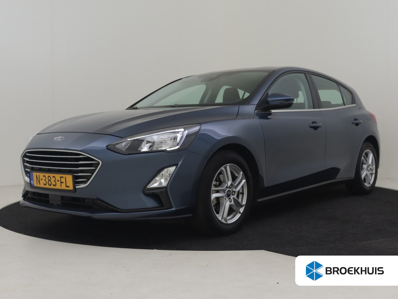 Ford Focus - 1.0 EcoBoost Hybrid Trend Edition Business 125PK | Trekhaak afneembaar | Achteruitrijcamer - AutoWereld.nl