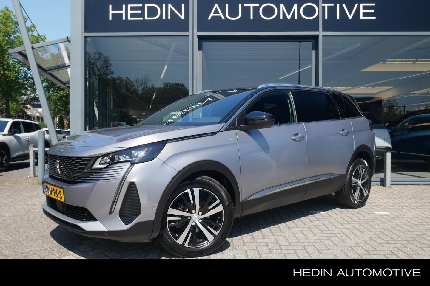 Peugeot 5008 - 1.2 PureTech GT | Automaat | 7 zitter | Camera | Navigatie | Stoelverwarming | - AutoWereld.nl