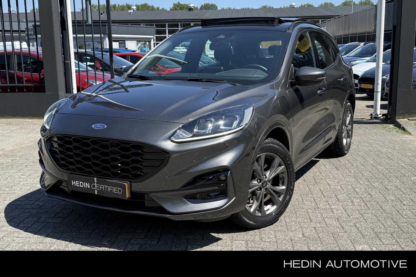 Ford Kuga - 2.5 PHEV ST Line | Panorama dak | Cruise control | Adaptieve koplampen | - AutoWereld.nl