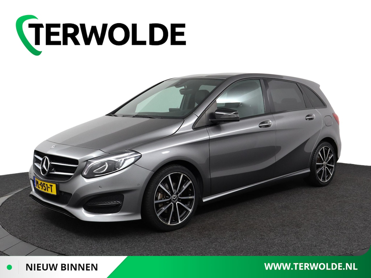 Mercedes-Benz B-klasse - 180 Family Edition | AUTOMAAT | Lederlook | Night-pakket | Connect Me Navigatie | - AutoWereld.nl