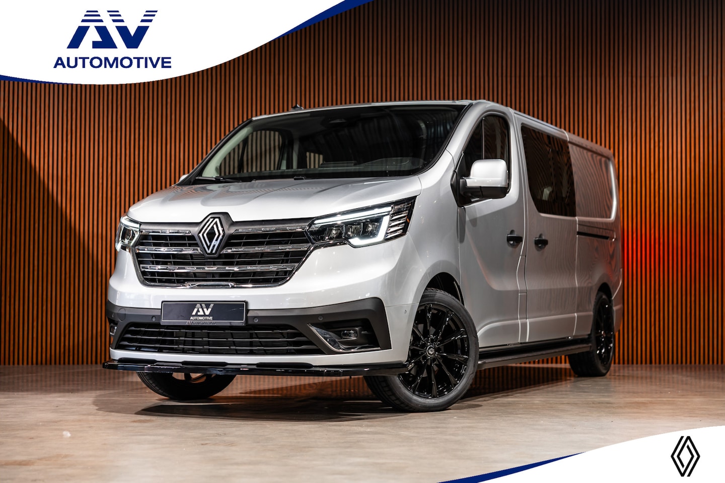 Renault Trafic - 2.0 Blue dCi 170 PK L2H1 DC | Dubbel cabine | Camera | CarPlay | Navigatie | Betimmering | - AutoWereld.nl