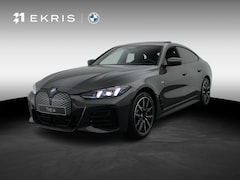 BMW i4 - eDrive35 High Executive | M Sportpakket Pro | Innovation Pack | Comfort Pack | Trekhaak |