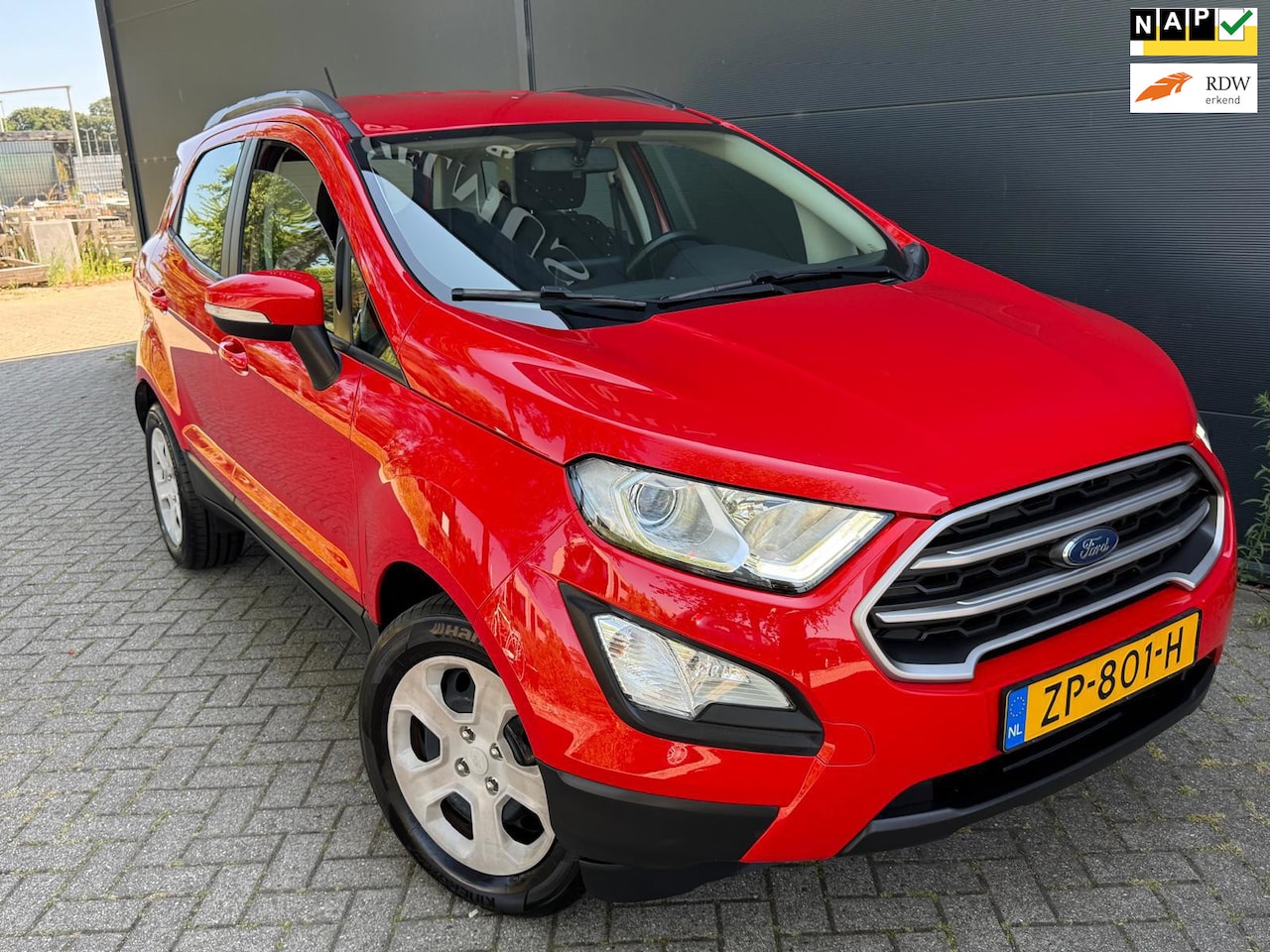 Ford EcoSport - 1.0 EcoBoost Trend Ultimate/Navi/Carplay/Airco/cruise/trekhaak - AutoWereld.nl