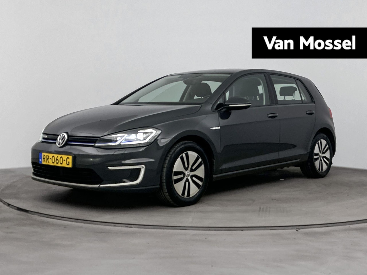 Volkswagen e-Golf - e-Golf | CAMERA | STOELVERWARMING | VOORRUITVERWARMING | CLIMATE CONTROL | ADAPTIEF CRUISE - AutoWereld.nl