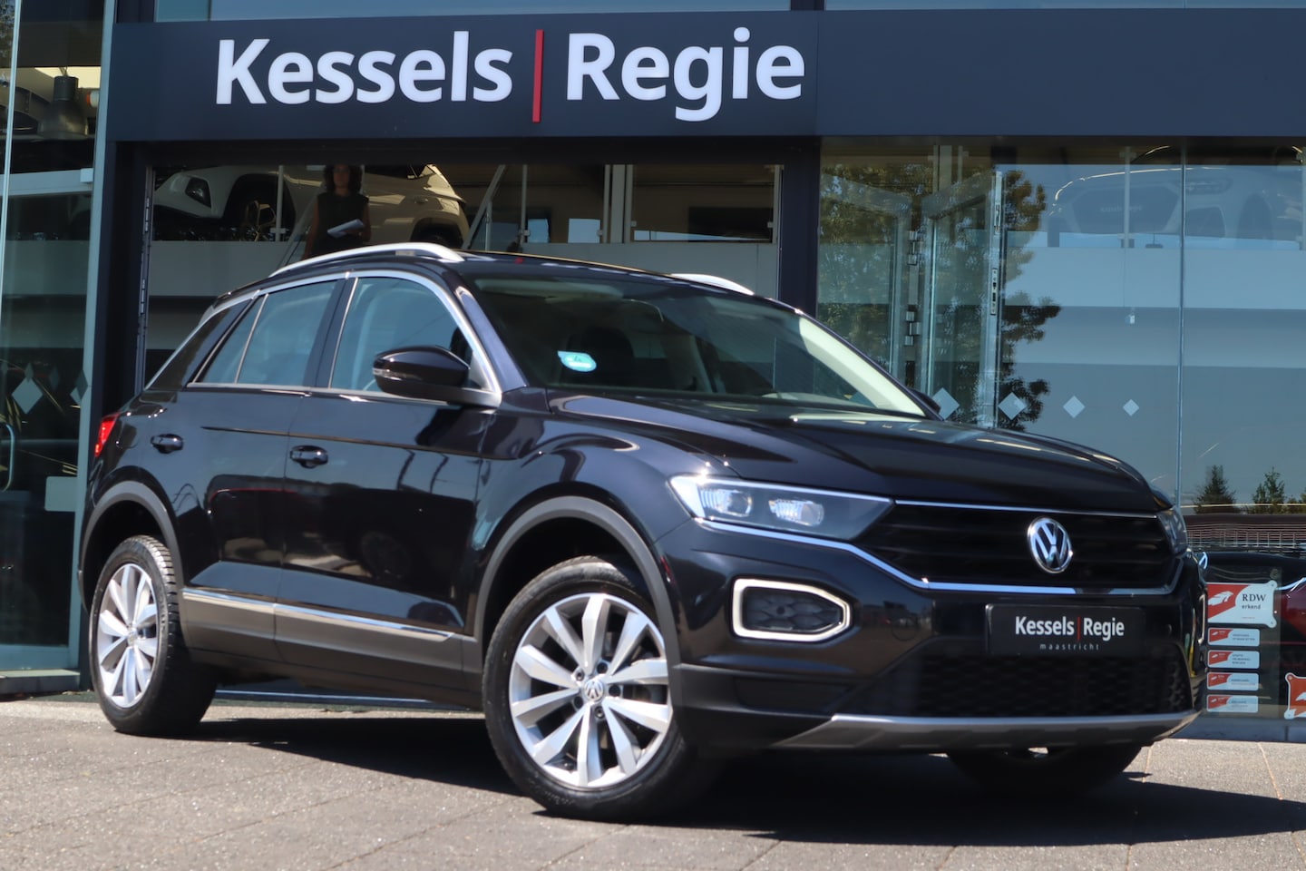 Volkswagen T-Roc - 1.0 TSI Style | Pano | ACC | LED | Stoelverwarming | Blis | Sensoren | Navi | Clima - AutoWereld.nl