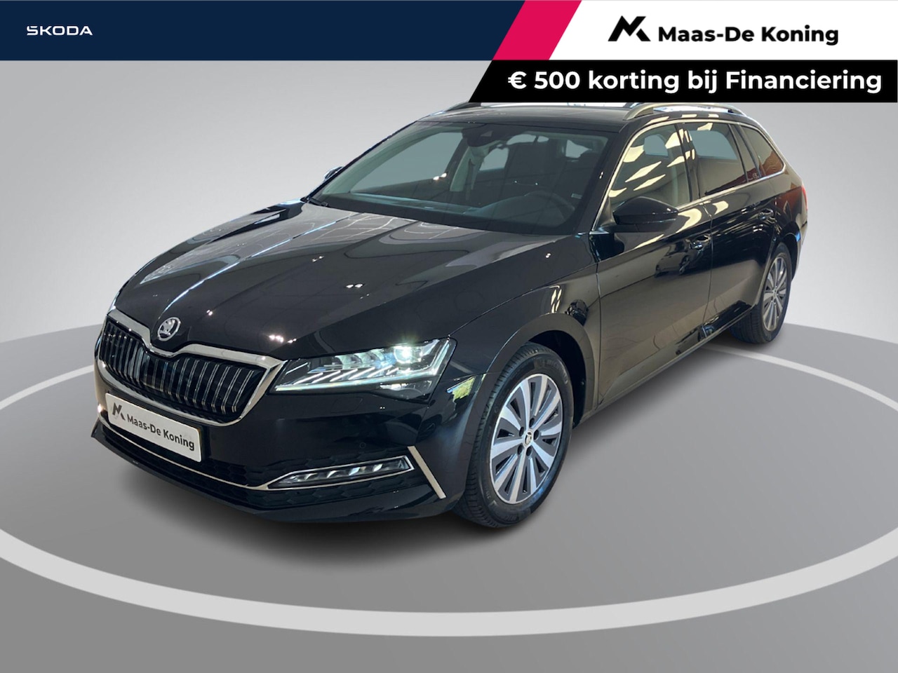 Skoda Superb Combi - 1.4TSIiV 160kW/218PK Business Edition Plus · Navigatie · Trekhaak · Camera + Parkeersensor - AutoWereld.nl