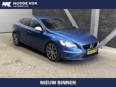 Volvo V40 - 2.0 T5 R-Design | Bursting Blue | 19 Inch Polestar | Trekhaak | Stoelverwarming | Camera |
