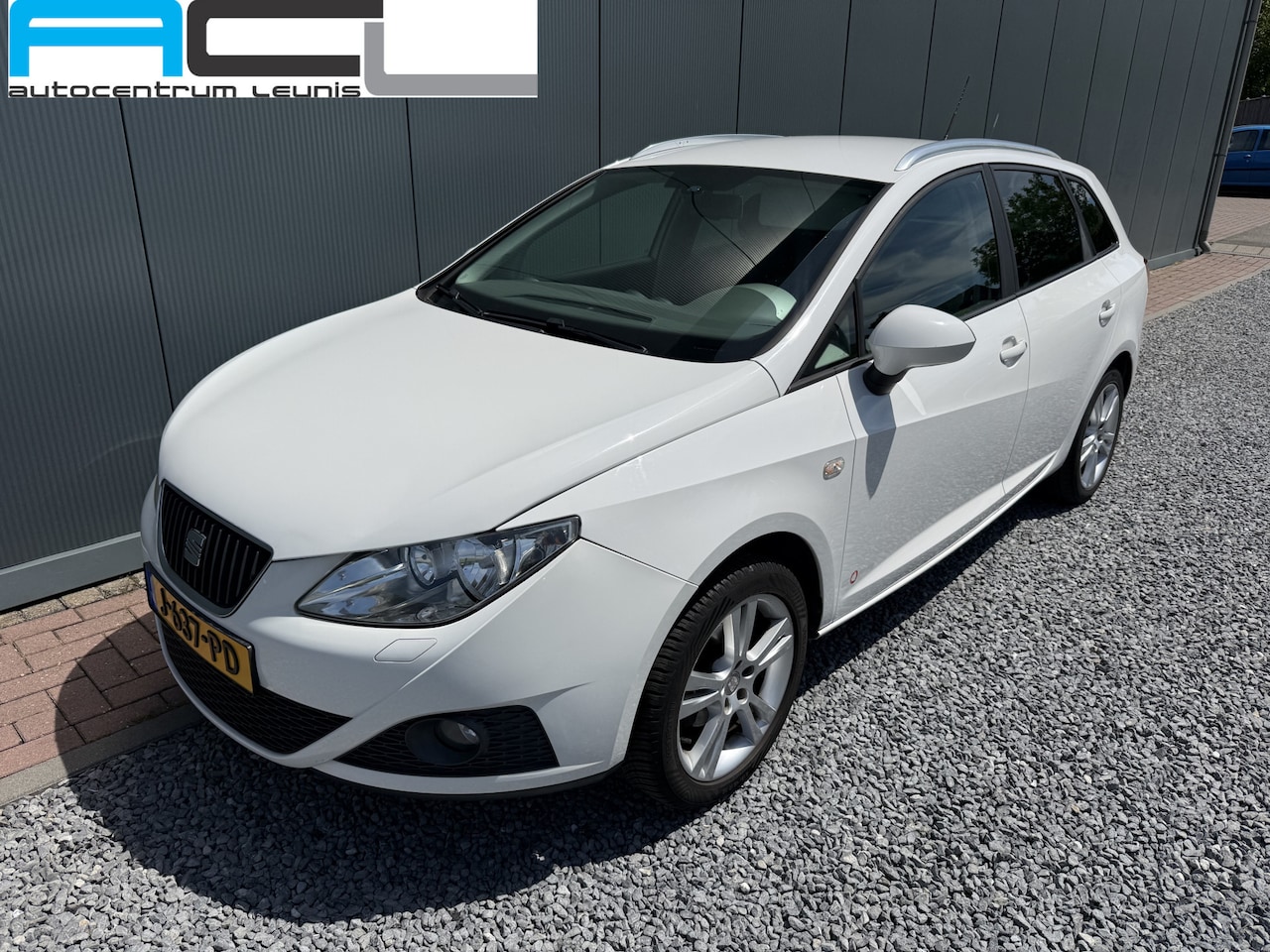 SEAT Ibiza ST - 1.4i 16v COPA pakket Stationwagon 5-drs - AutoWereld.nl
